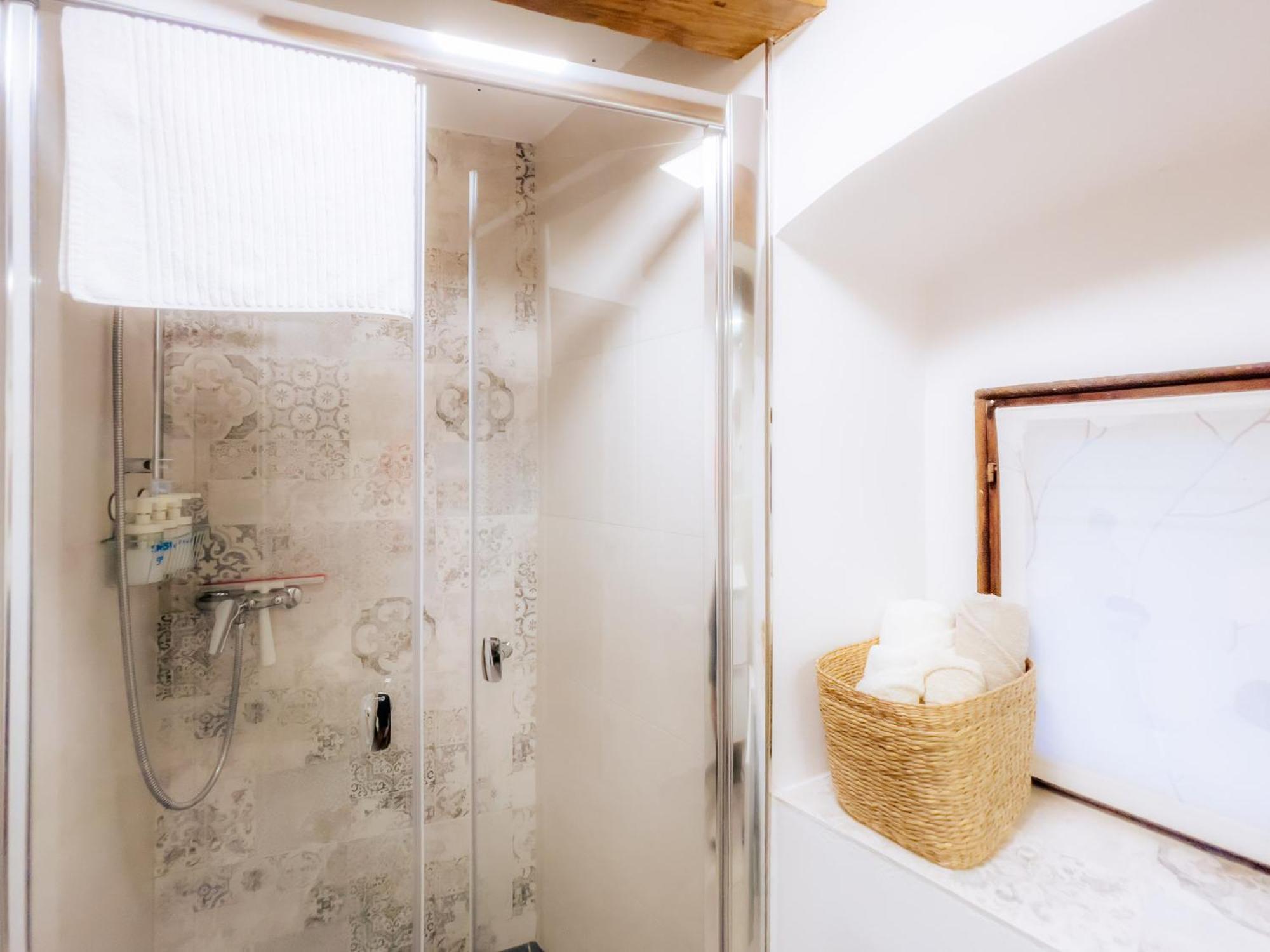 Apartment Villa Irena Great For A Family Holiday With Free Parking And Ev Station Ajdovscina Exterior foto